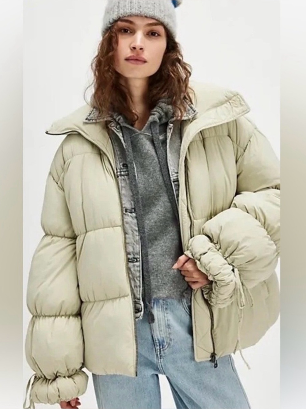 Free People light sage oversized quilted puffer jacket sz M for women